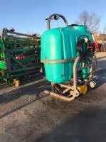 Опрыскиватель усиленный навесной OGR 600л 16м штанга (Mv-Groupp)